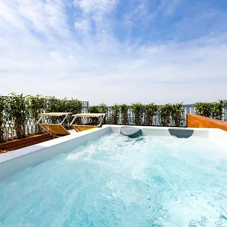 Flaminia Hotel