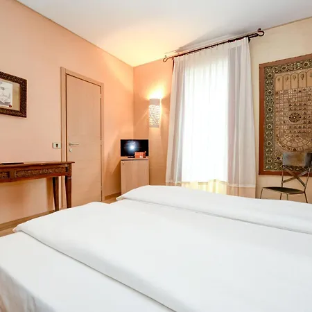 Hotel Flaminia 4*
